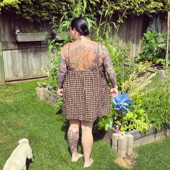 Solig Sample Dress - Picture 2 of 4